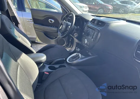 2018 Kia Soul из США, поврежденный, VIN KNDJN2A26J7521945